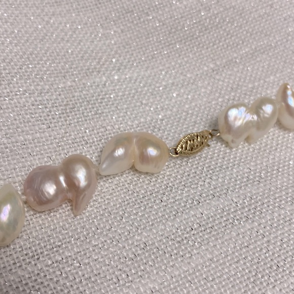 14k Baroque Pearl Strand Necklace - Picture 6 of 11
